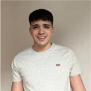 Profesor para reforzar mates aplicadas o mates de la ESO. Saqué un 8 en Mates CCSS que me permitieron sacar un 11.33 en la sele